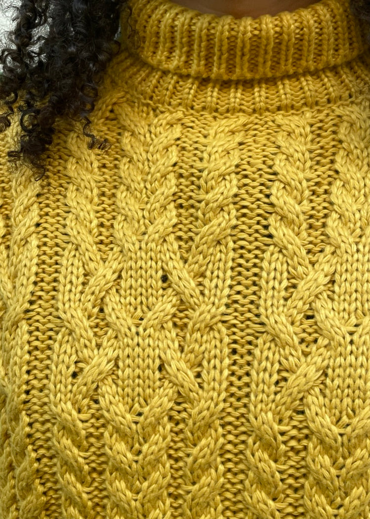 Cable T Neck