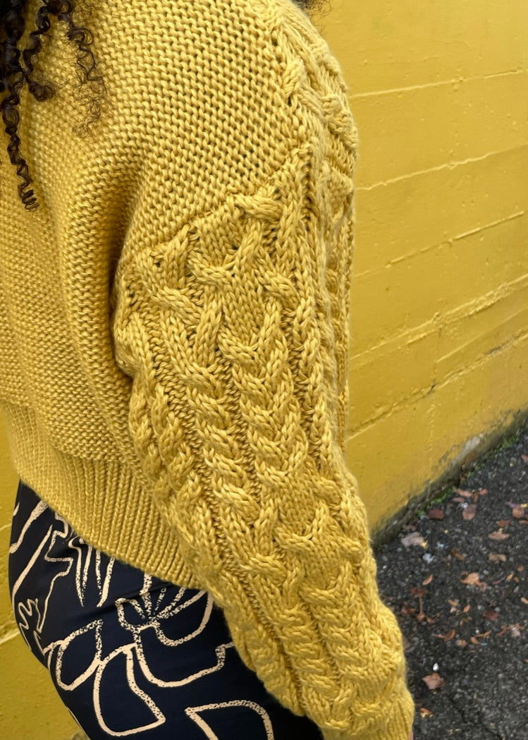 Cable T Neck
