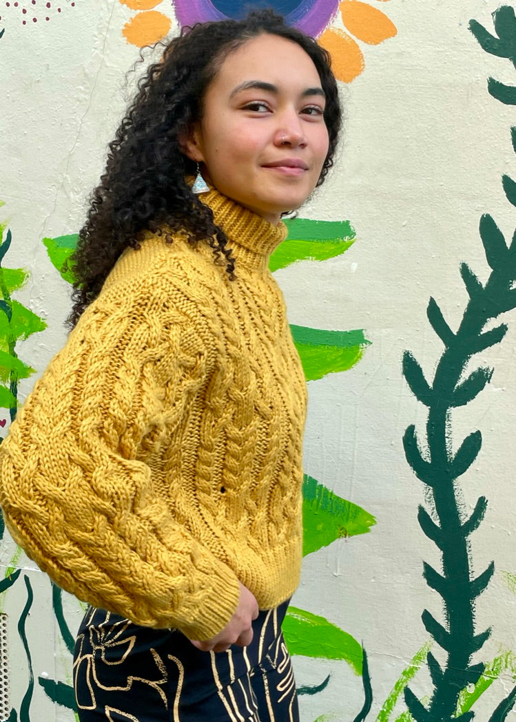 Cable T Neck