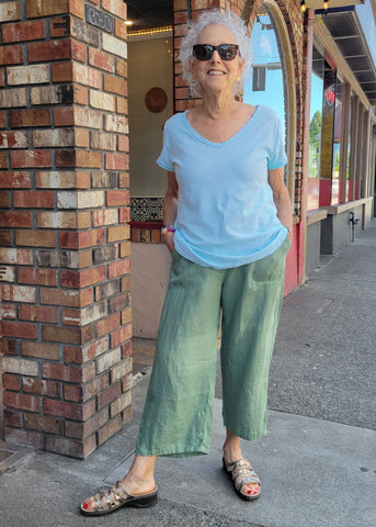 Light Linen Crop