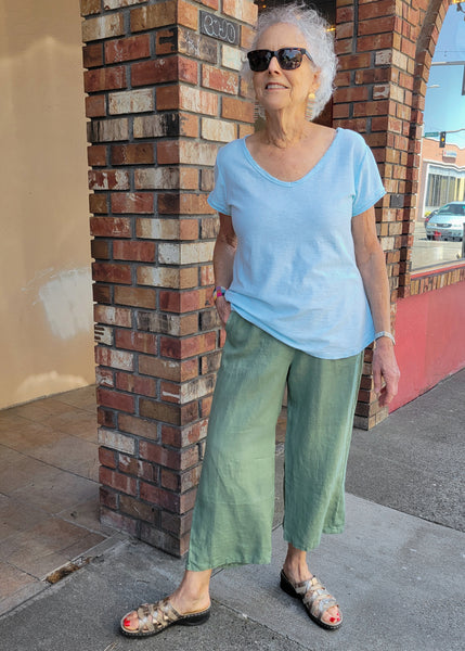 Light Linen Crop