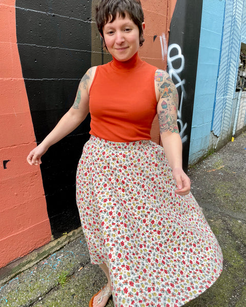 Sleeveless Rib Mock